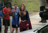 039_supergirl_in_park.jpg