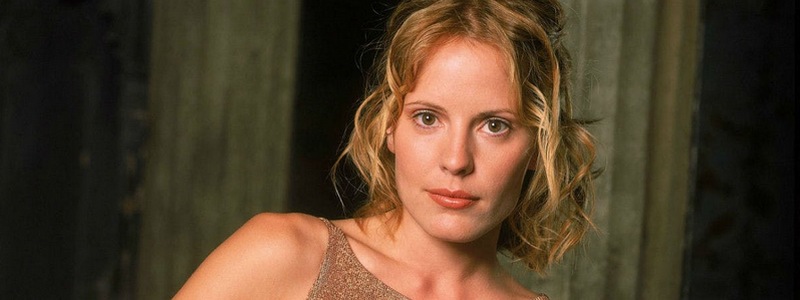 Emma Caulfield is Cameron Chase