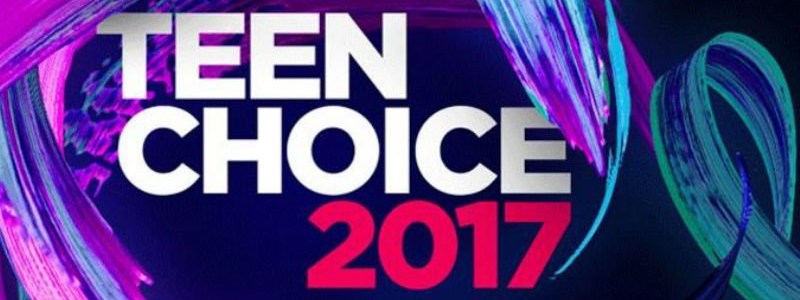 Supergirl, Superman & Flash at Teen Choice Awards